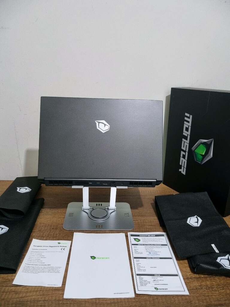 RTX4050 140W - Monster Abra - Temiz Gaming Laptop - 7
