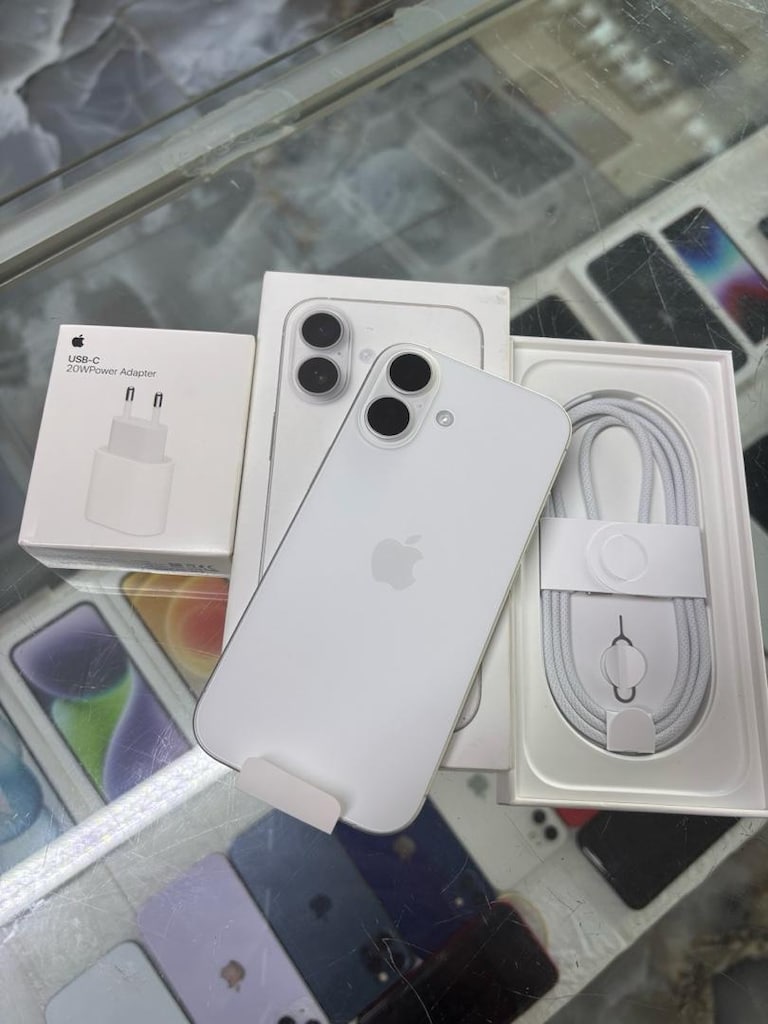 MÜHENDİSCELL’DEN YURTİÇİ İPHONE 17 256 GB SIFIR BEYAZ - 6
