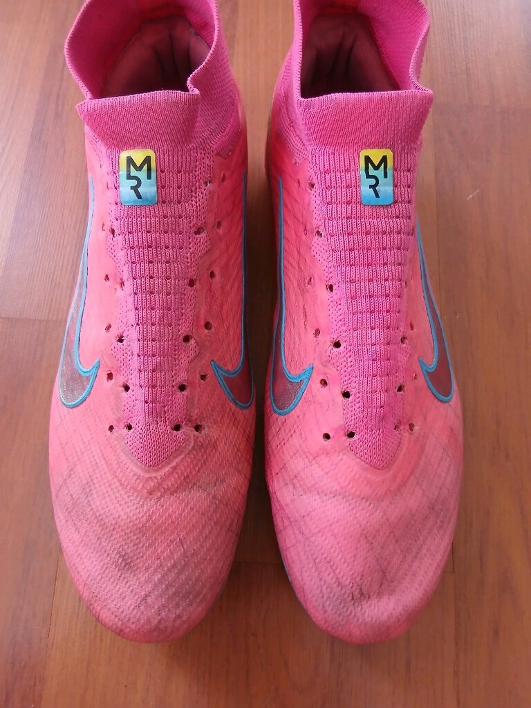 Nike - 4