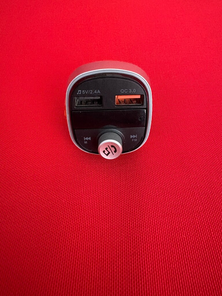 S-link SL-BT235 Rainbow V 5.0 Bluetooth FM Transmitter - 2