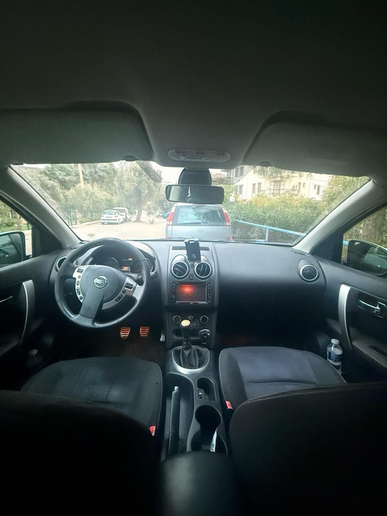 Beyaz Nissan Qashqai Tekna sport pack SUV 2013 temiz bakımlı - 8