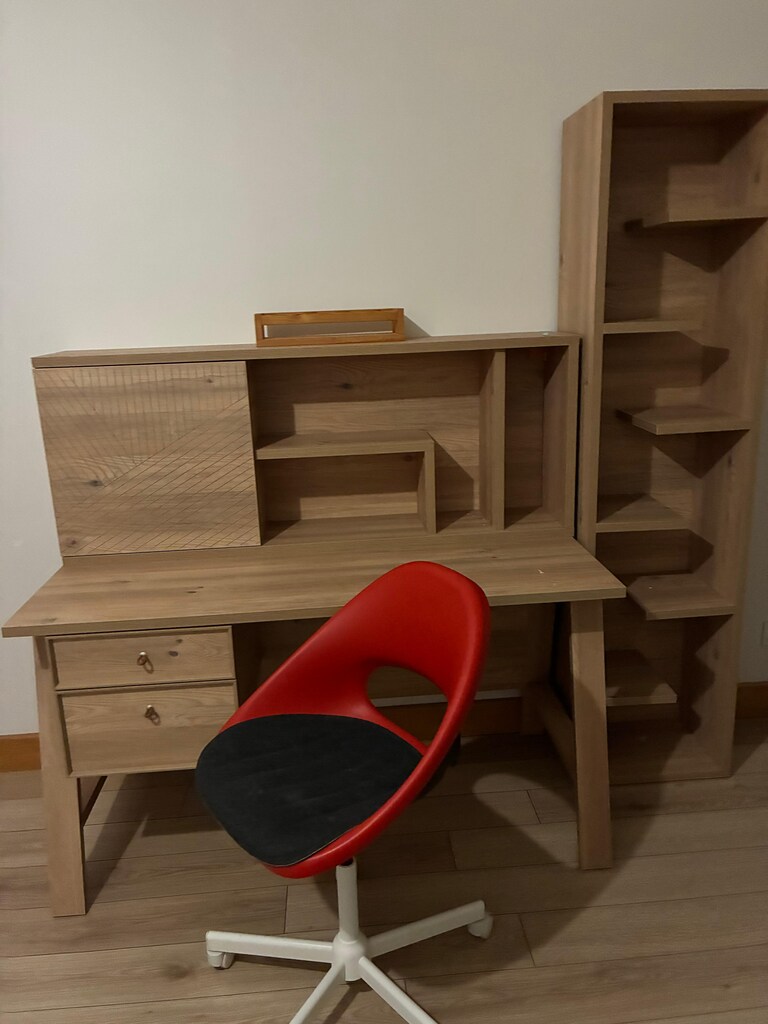 Almila Origami Genç odası çalışma masası ve kitaplık seti