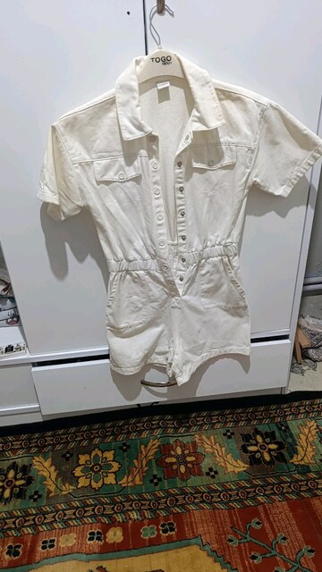0 hiç giyilmemiş kaliteli kumaş LC Waikiki Beyaz şort tulum elbise