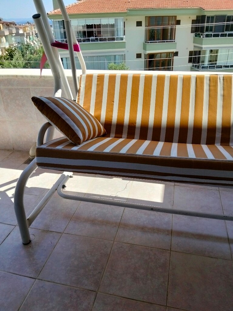yepyeni profil bahçe balkon salıncağı,sağlam, kusursuz.Sıfır gibi - 2