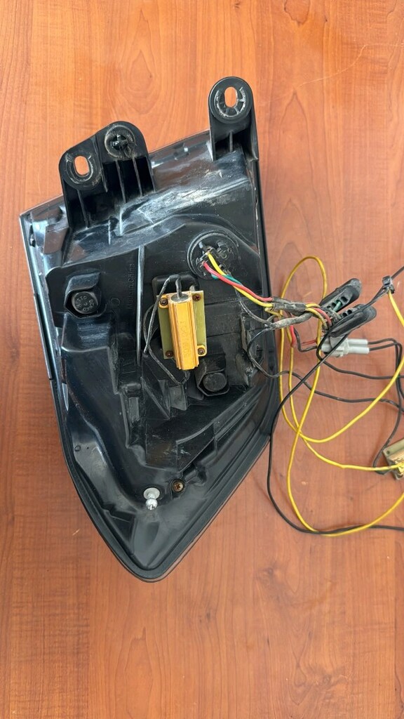 BMW F30 LCİ BLACKLİNE SAĞ DIŞ STOP HATASIZ KARGO OLUR - 6