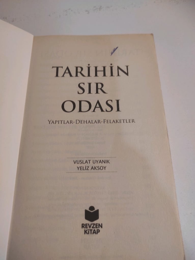 Tarihin Sır Odası Yeliz Aksoy- Vuslat Uyanık - 5