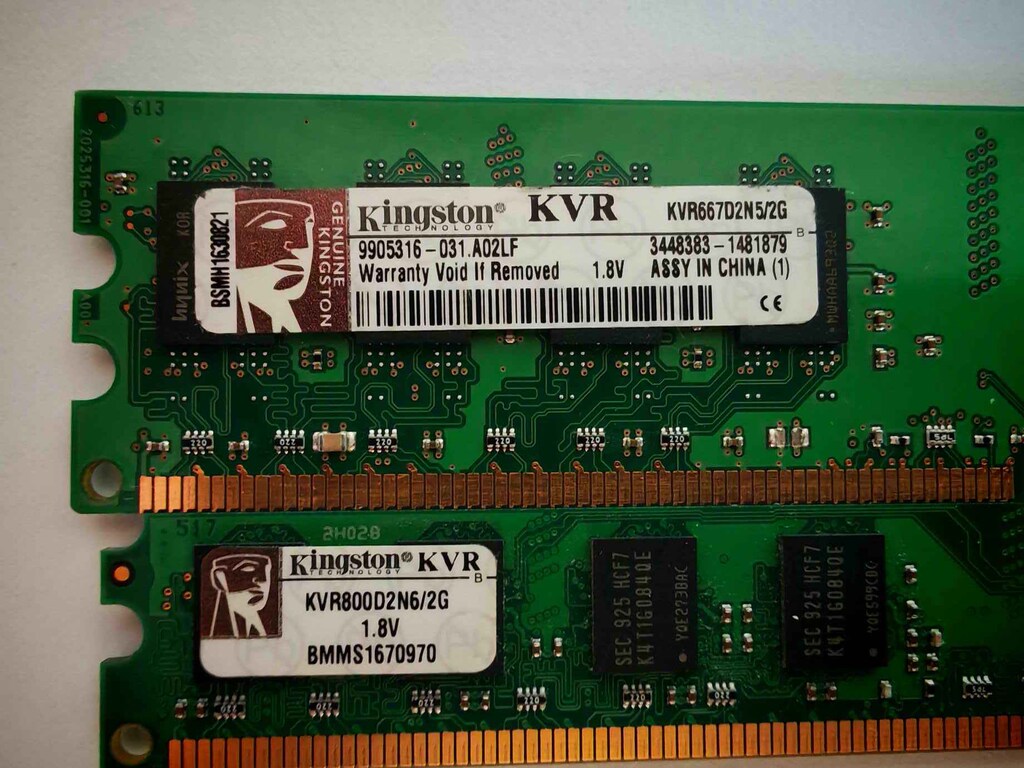 2+2 GB DDR2 RAM - 2