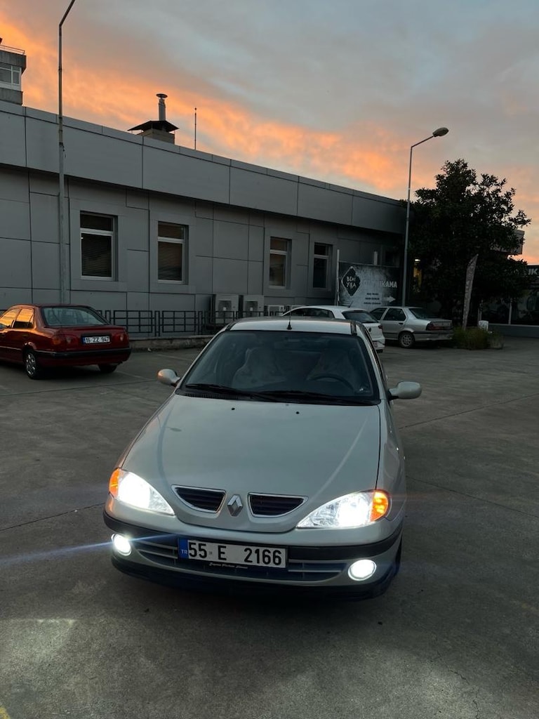 megane 1 RTE 2001 - 3