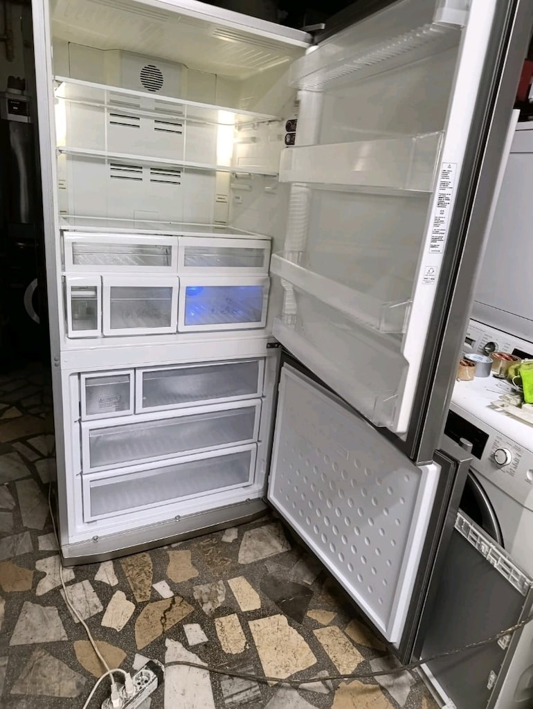 Arçelik Buzdolabı 630 litre en 86 - 4