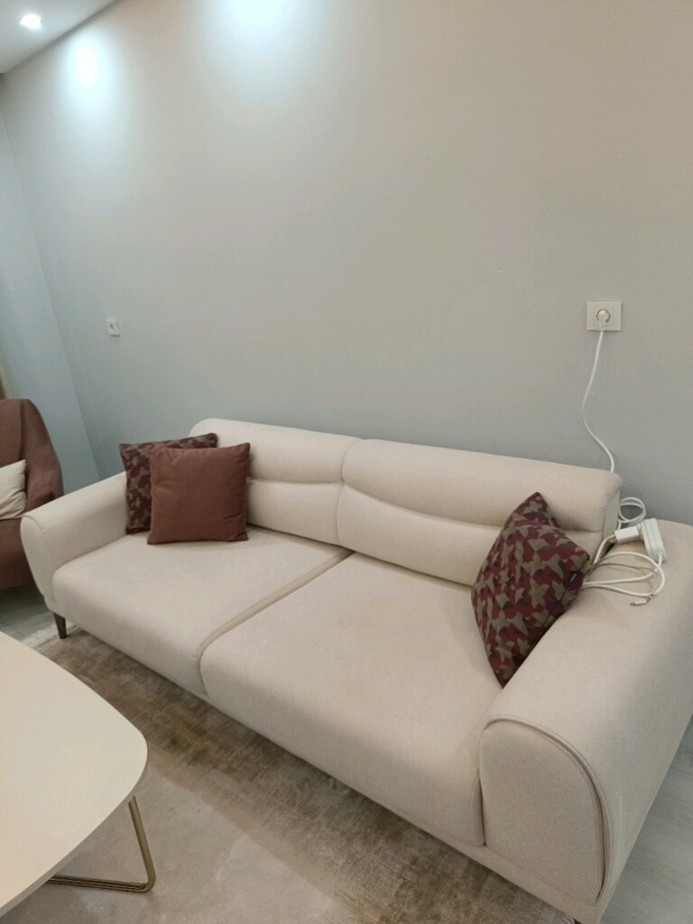 Koltuk Takımı + TV Ünitesi + Orta Sehpa - 2
