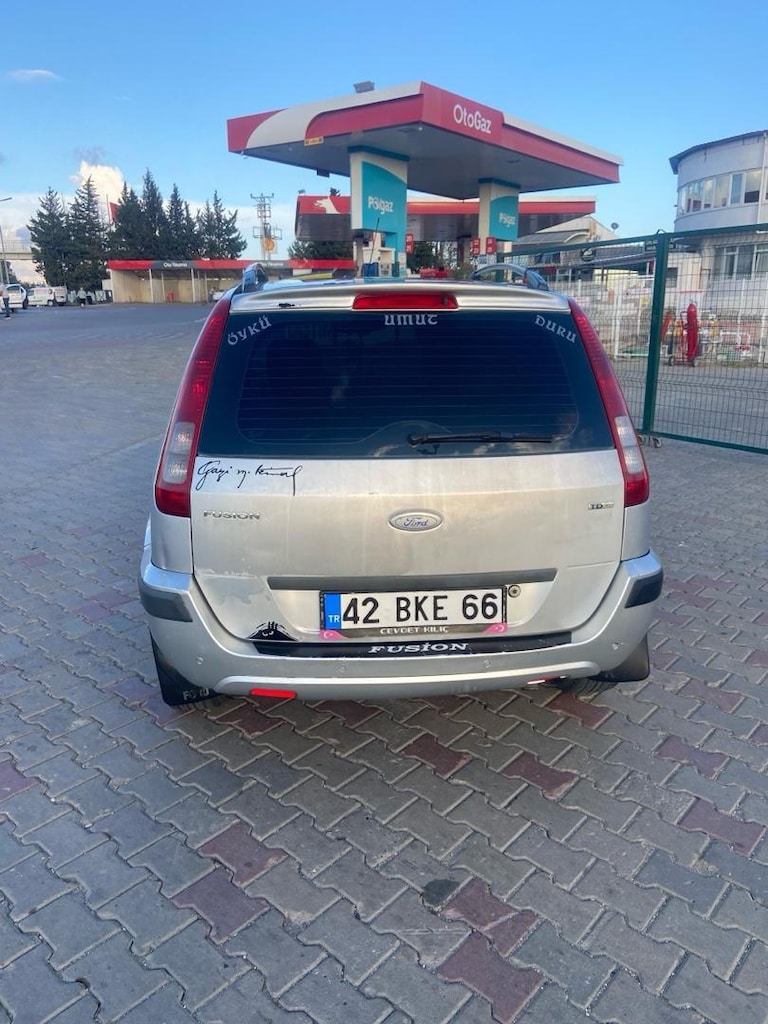 Acil satılık ford fusıon 2006 model !!!!! - 2