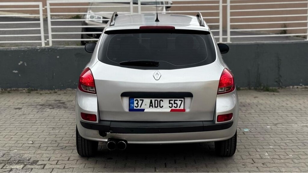 2011 CLİO GRANDTOUR 1.5 DCİ DİZEL – AİLE ARACI - 2