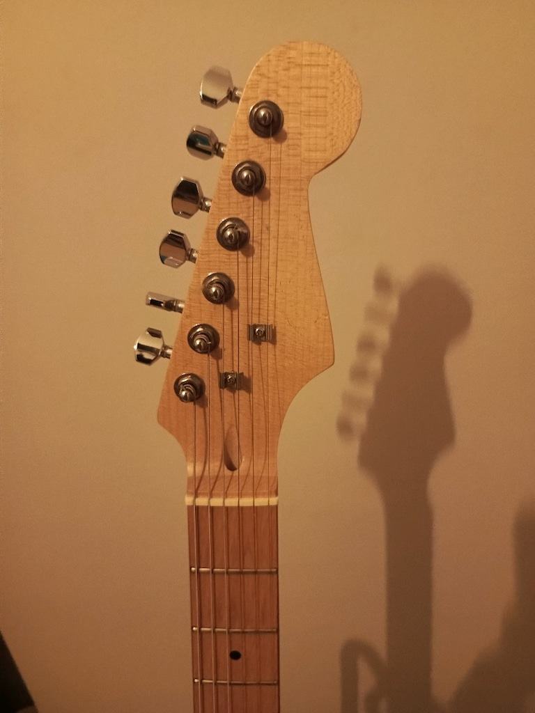 Mapple Beyaz Stratocaster - 3