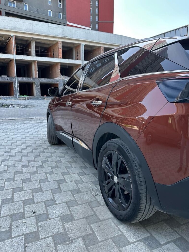 Peugeot 3008 - 8