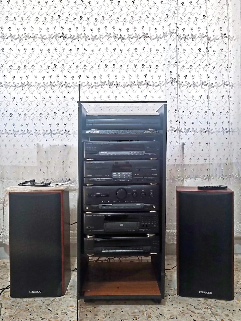 Efsane Ses Kalitesi: Kenwood A-45 Müzik Seti + Orijinal S-5M Hoparlör - 2