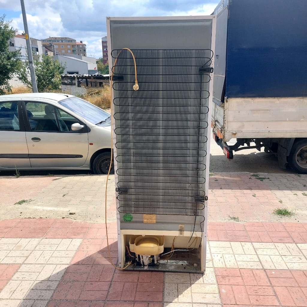 Buzdolabı çalışıyor sıkıntı yok - 4