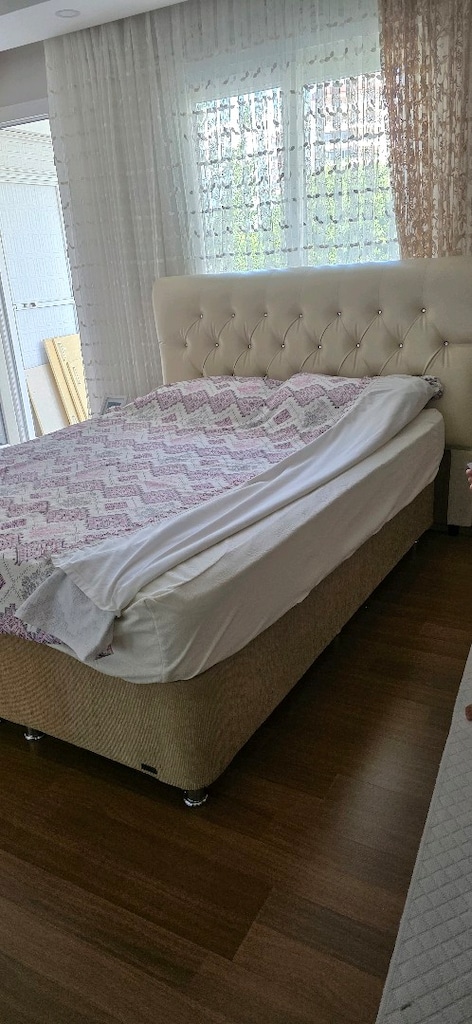 2 kişilik baza ve yatak - 4