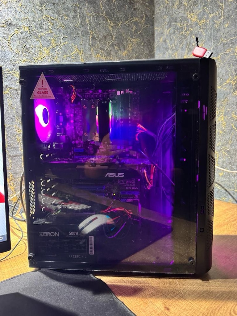 INTEL CORE I7 ISLEMCI 8GB EKRAN KARTI 16GB RAM 180HZ ASUS TUF FULL - 7