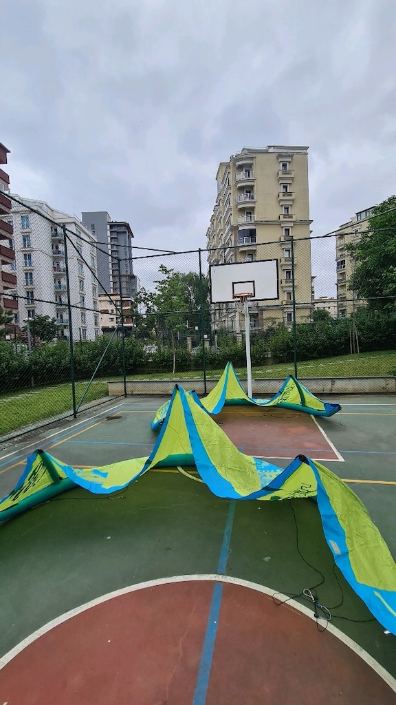 Airush Lithium Progression Kitesurf Seti (10m2+12m2+bar) - 2