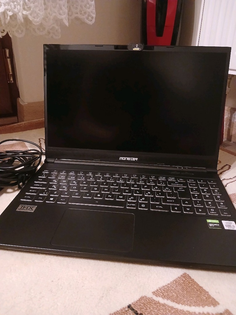 Monster Abra A5 V15.5 15.6" Laptop