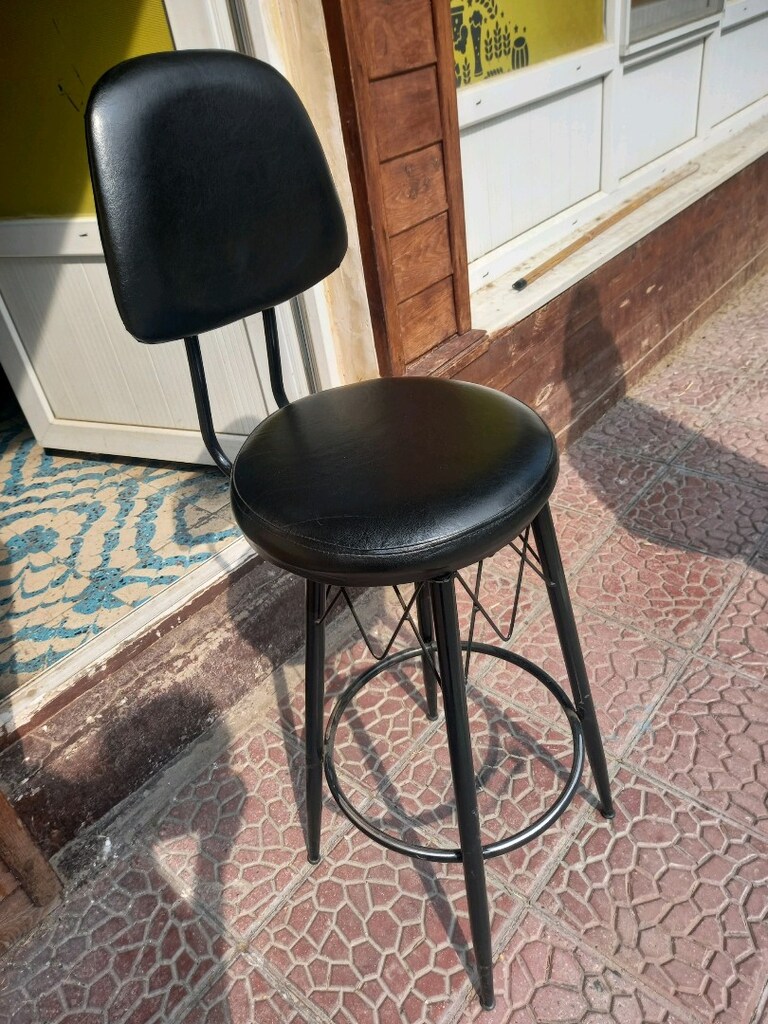 Bar sandalyesi - 2