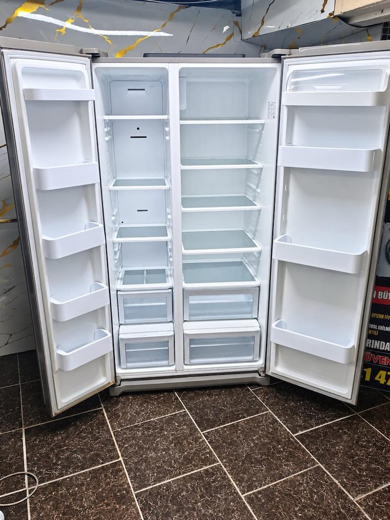 SAMSUNG GARDIROP TİPİ BUZDOLABI – 540 LİTRE NO FROST - 2