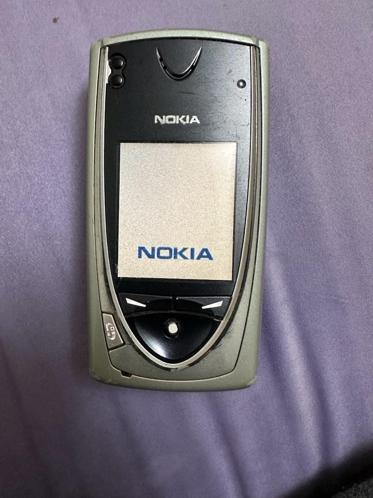 Nokia 7650 - 8