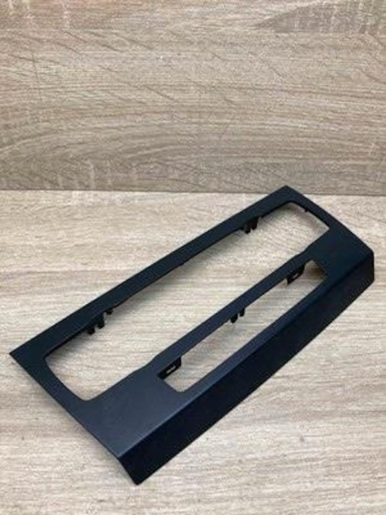 BMW E87 E90 KLİMA KONTROL PANEL ÇERÇEGESİ - 3