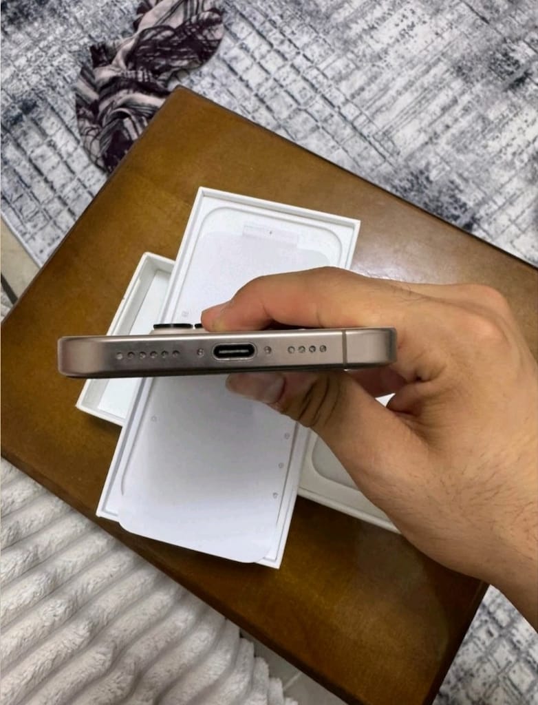 TR İPHONE 16 PRO MAX 256GB NOKTA HATASIZ KUTULU FATURALI - 6