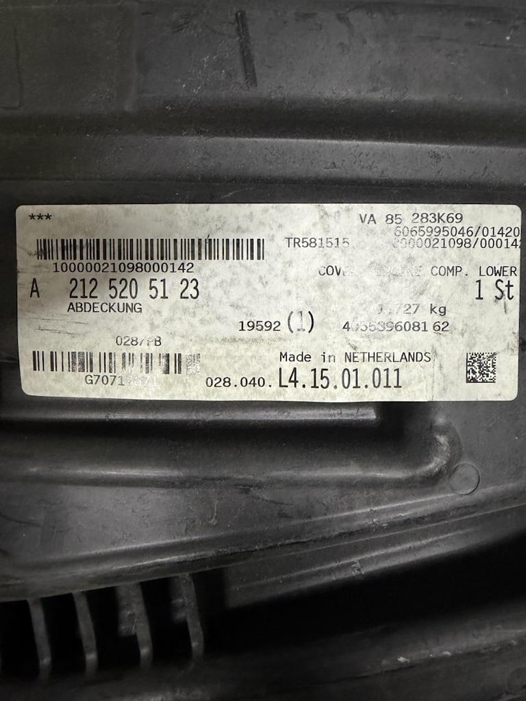 Mercedes W212 ön tampon alt muhafaza bakaliti sıfır orij A2125205123 - 3