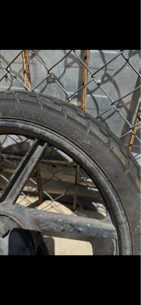 Saglam lastik teker - 2