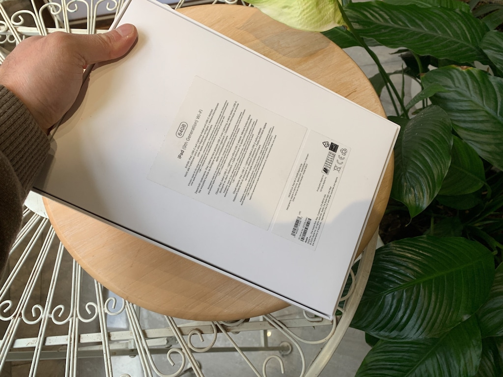 Apple iPad 10.2" - SIFIR GİBİ KUTULU - 10