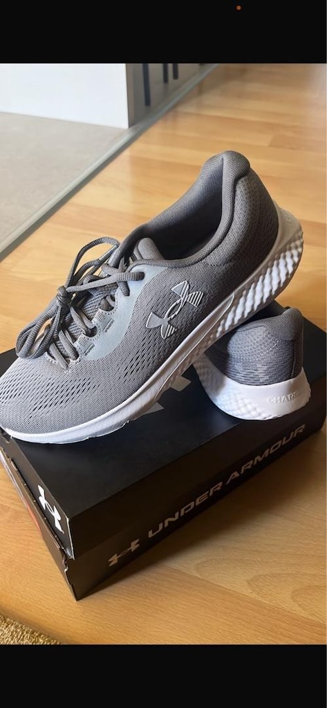 Under ARMOUR 43 numara spor ayakkabı - 4