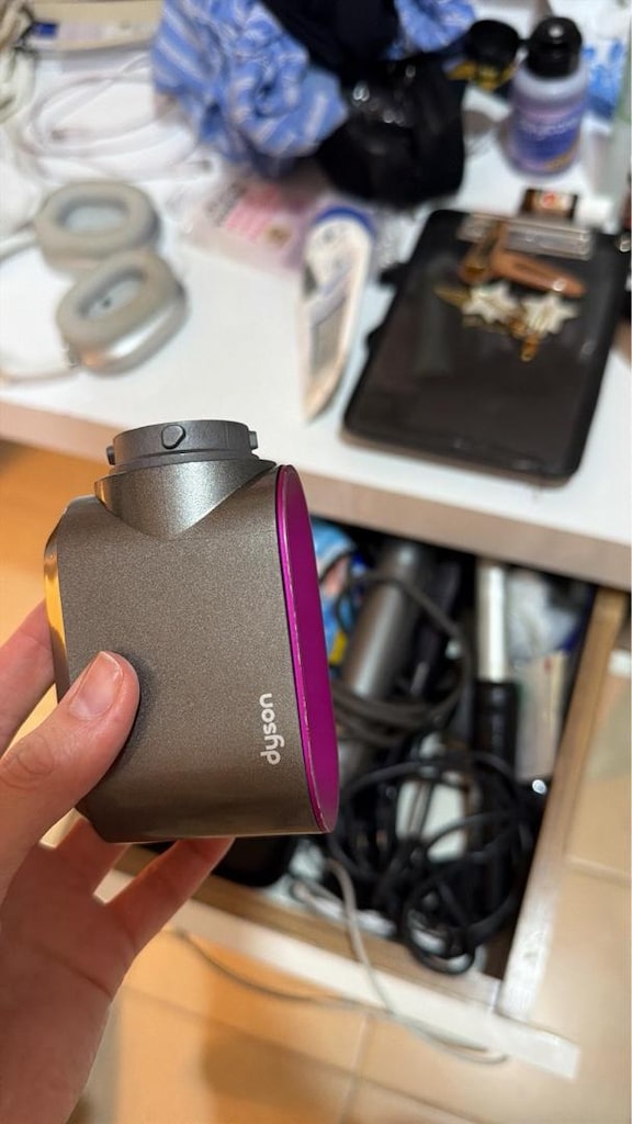 dyson - 8