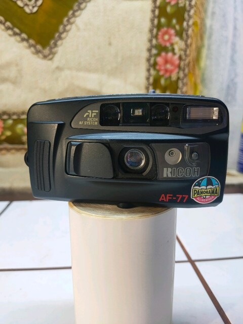 RICOH AF-77 35 mm Film Fotoğraf Makinesi Test Edildi/Çalışır Durumda.