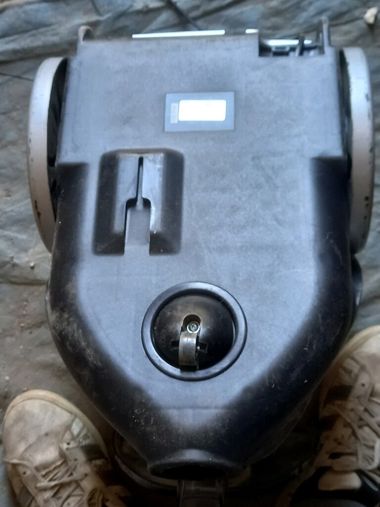 simbo marka elektrik süpürgesi, çalışır durumdalar, ihtiyaç fazlası. - 3