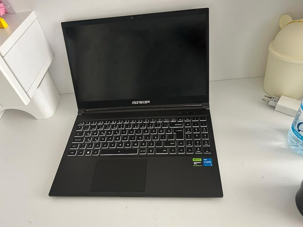 Monster Abra A5 V20.4 RTX 4050 / i5-12450H / 32GB RAM / 500GB SSD - 2