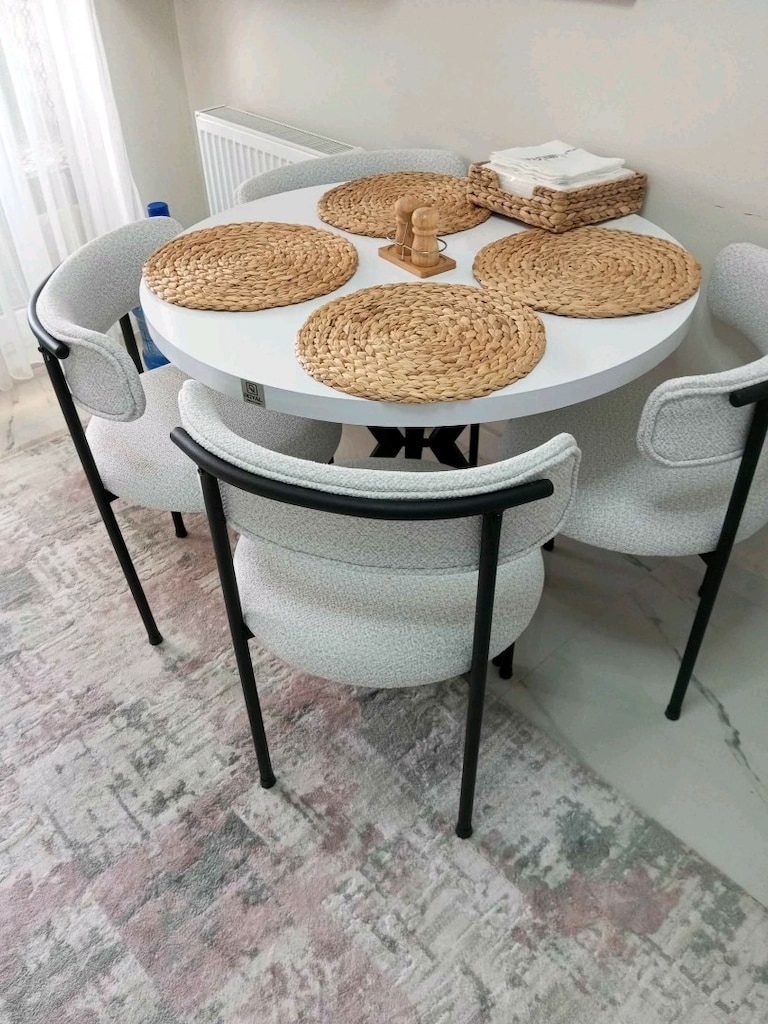 Dükkan Rafı Kitaplık Kahve Köşesi Yemek Çalışma Masası - 12