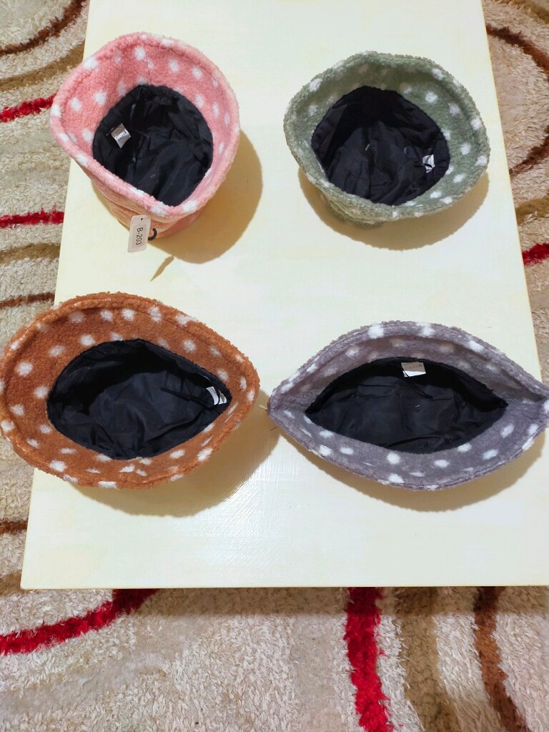 Peluş Model 4 Renk Seçenekli Şapkalar - 2