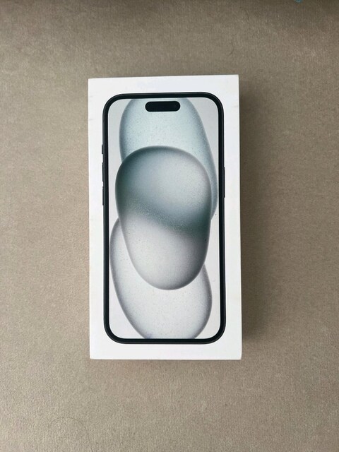 apple 15 128 GB