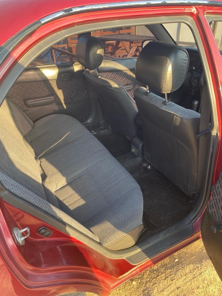 TEK DEĞİŞENLİ/MEKANİĞİ TAM/KLİMALI/LASTİKLRYENİ/MASRFSIZ COROLLA 1.3 m - 9