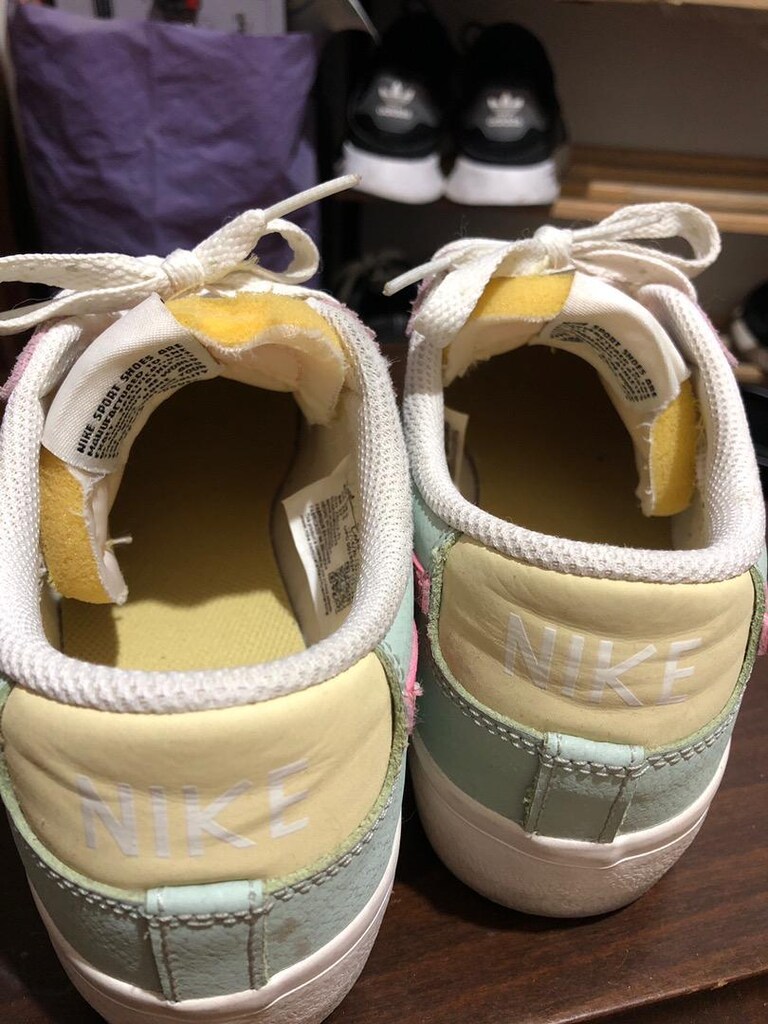 Nike - 4