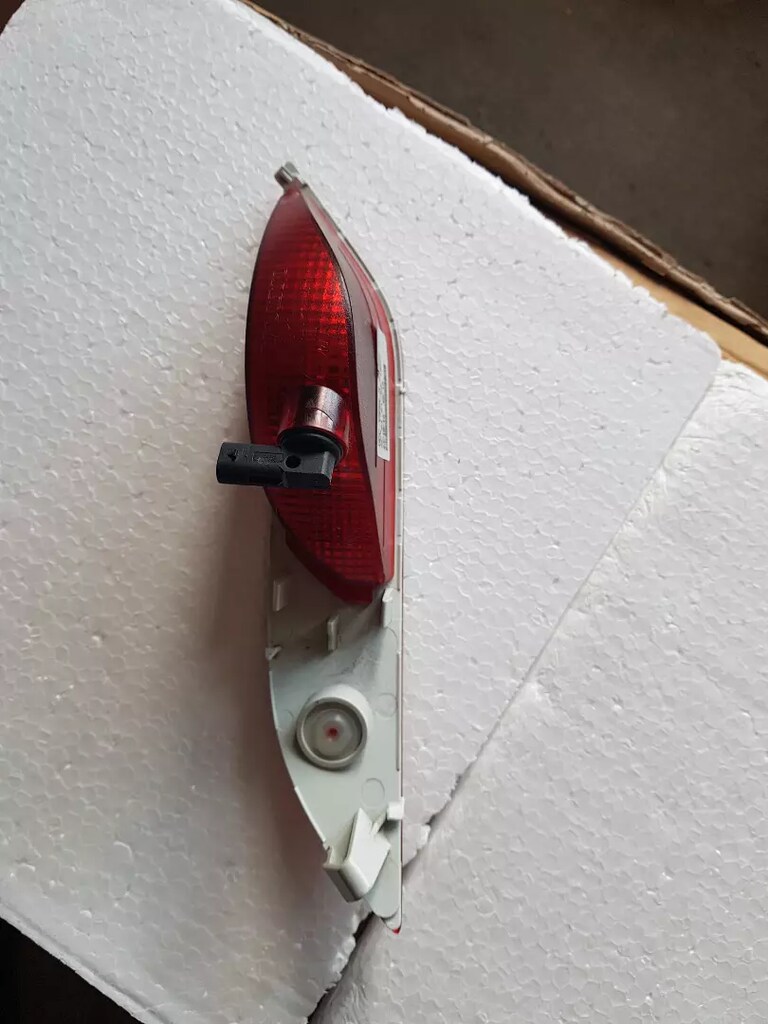 VOLVO V40 V40CC Arka Tampon Sağ Reflektör Sis Farı 2013-2019. - 7