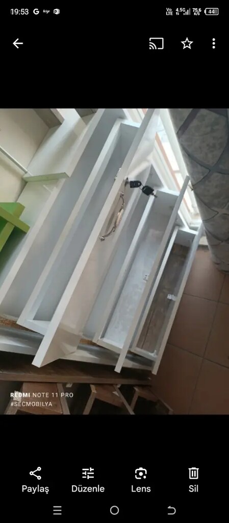Ayakkabılık - 3