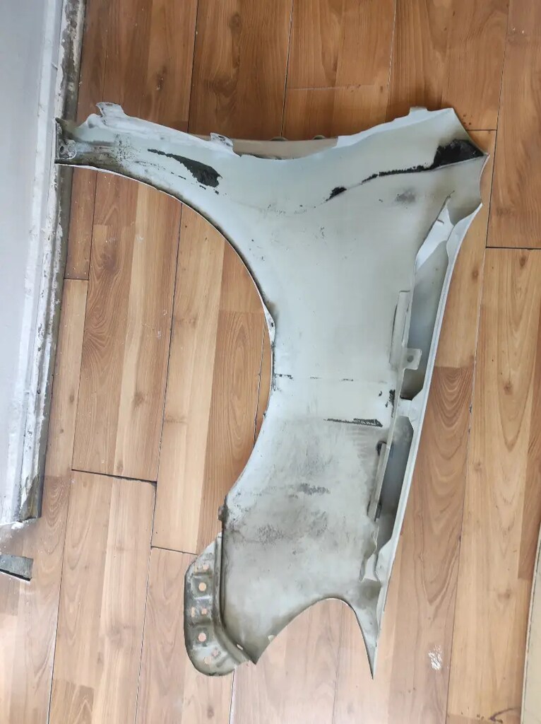 Volkswagen Golf sol çamurluk çıkma orjinal - 2