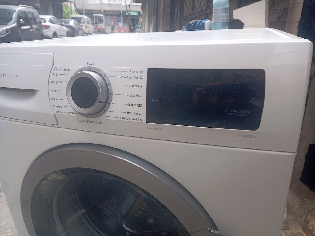 Profilo A+++ 9 kg Yeni nesil inwertir motor temiz sorunsuz servisten - 2