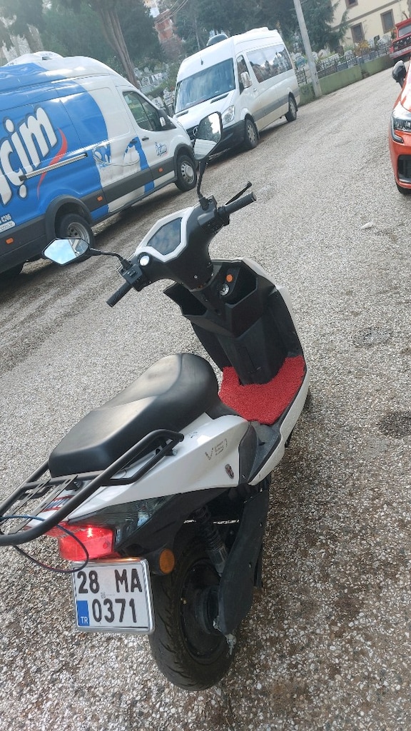 Sıfır Ayarında Elektrikli Scooter - 275 KM - Temiz ve Masrafsiz - 5