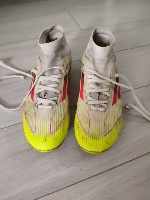 adidas krampon