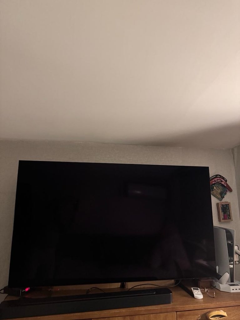Samsung 65” OLED S85F (QE65S85FAEXTK, 2025) - 5