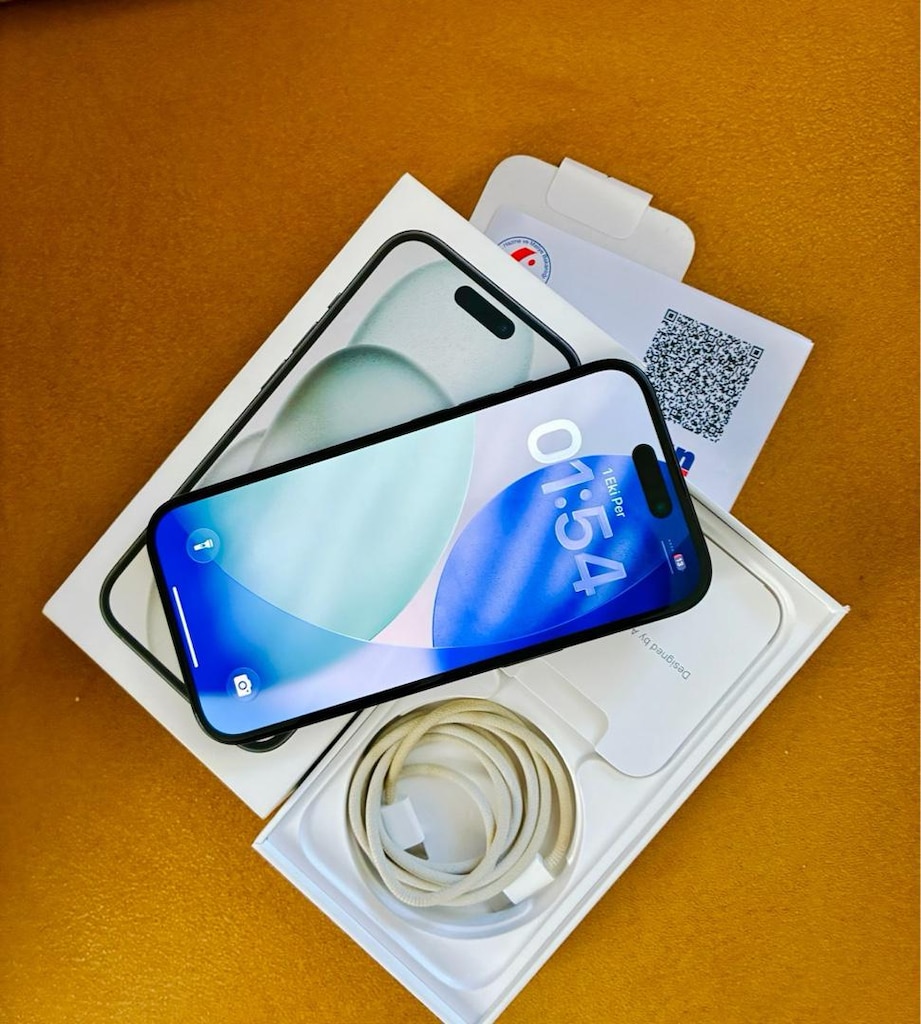 iPhone 15 128 GB ( 19 ay garantili hatasız ) - 2